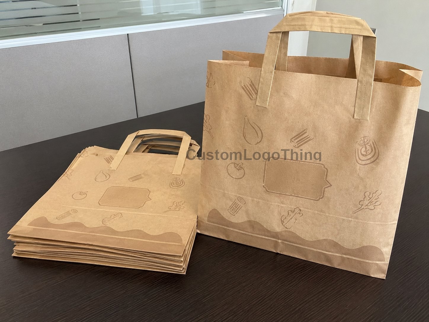 Recyclable Paper Takeaway Bags with Custom Print